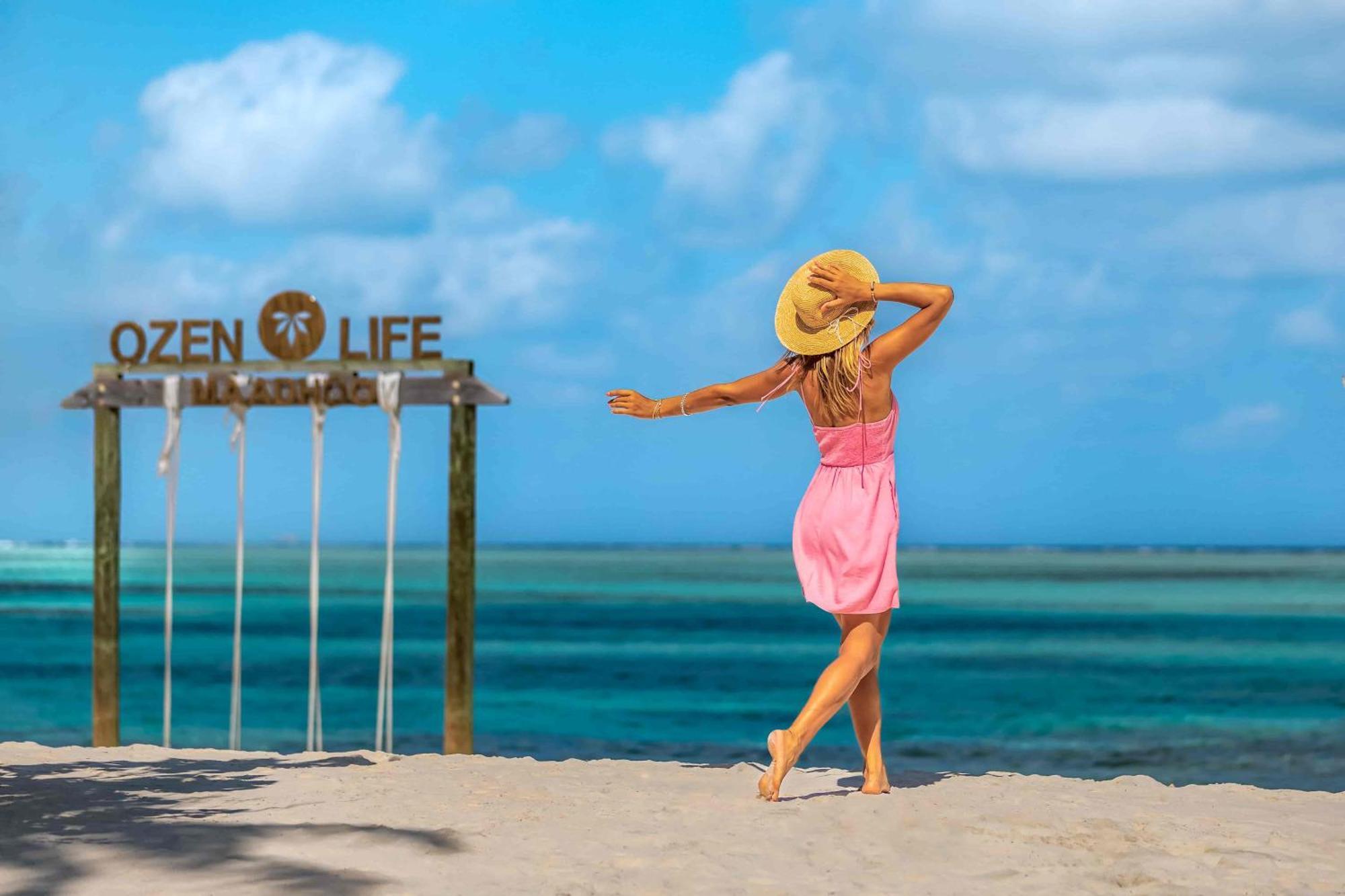 Ozen Life Maadhoo Hotel Maadhoo  Екстериор снимка