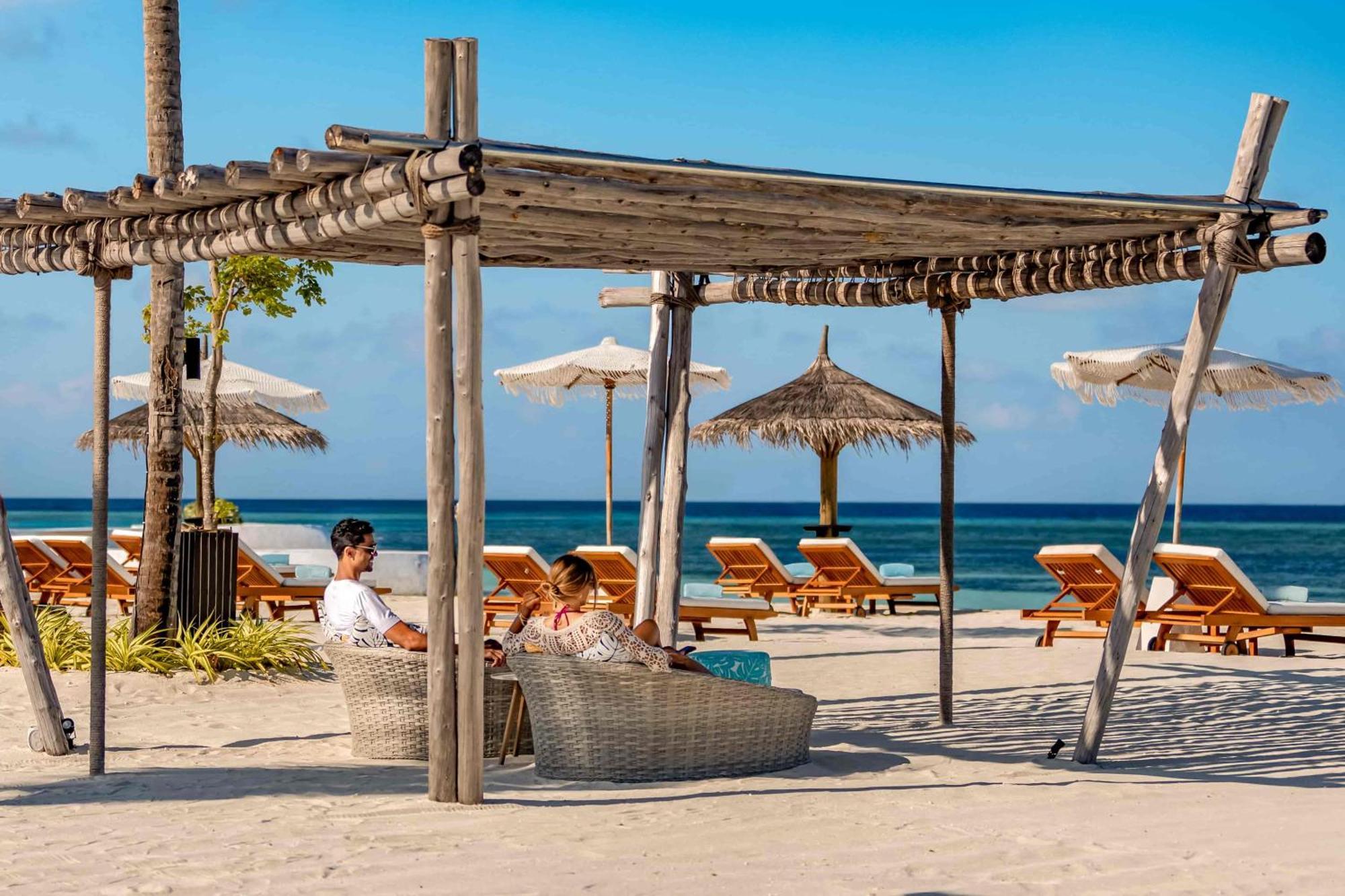 Ozen Life Maadhoo Hotel Maadhoo  Екстериор снимка